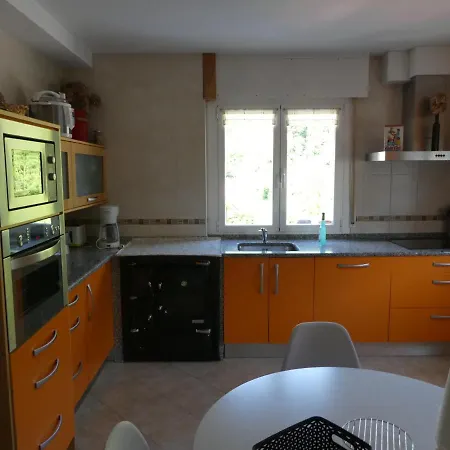 Apartamento Binies Isaba Exterior photo